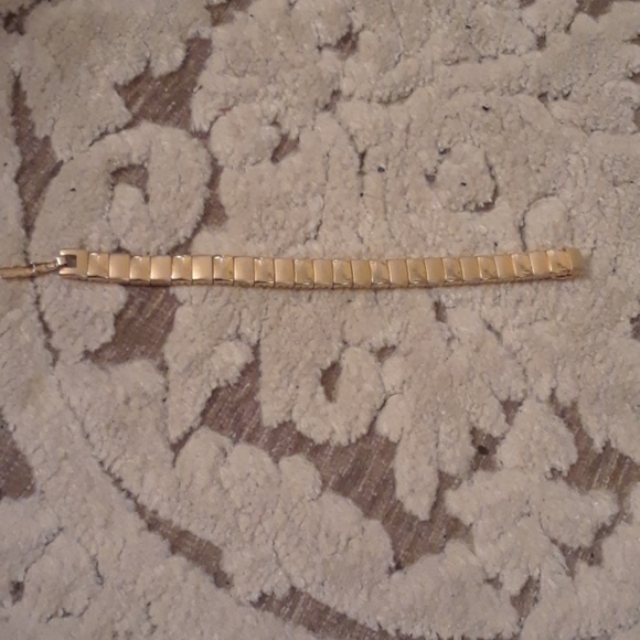 Napier Accessories - Napier gold toned bracelet